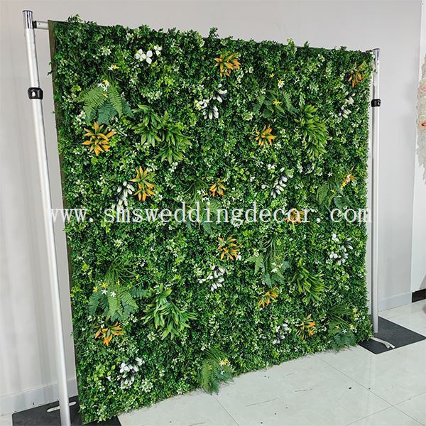 hedge backdrop wedding