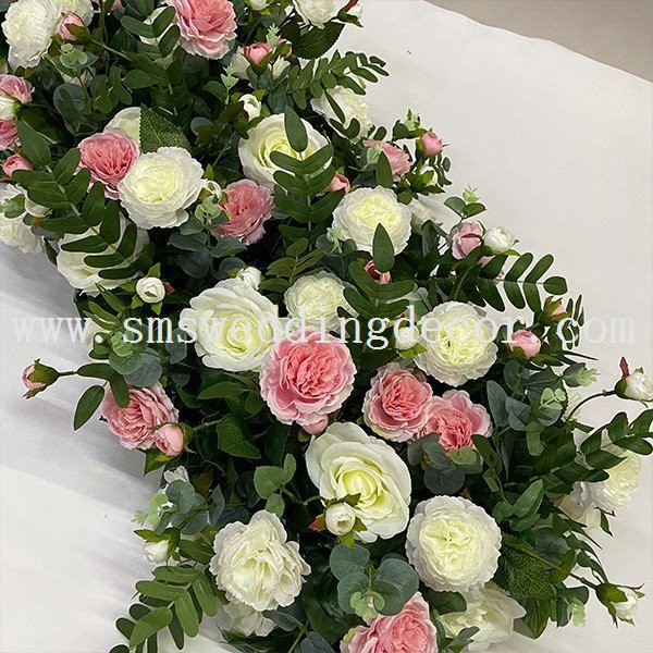 floral runners for tables