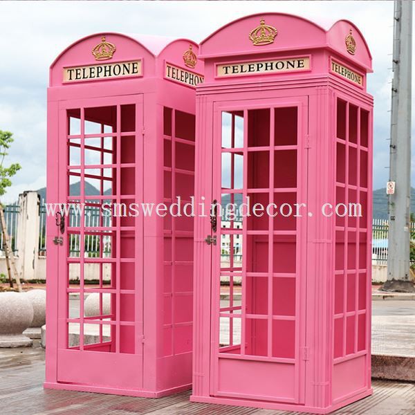 london phone booth