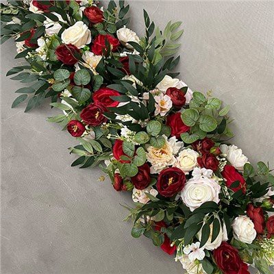 گل های مصنوعی برای تزیین میز