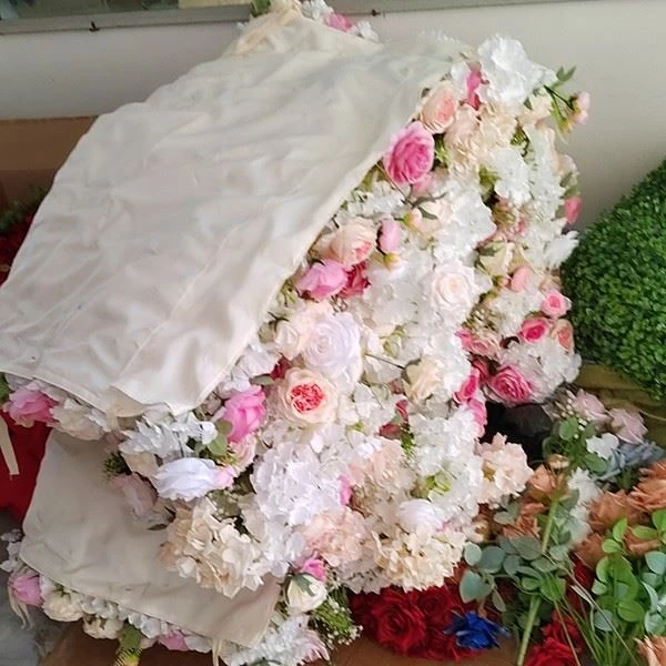 rose flower wall backdrop