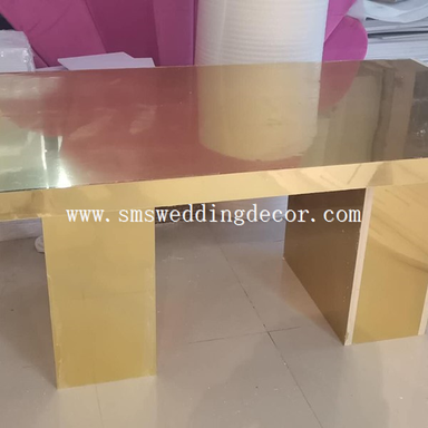 Acrylic Sweetheart Table Acrylic Sweetheart Table