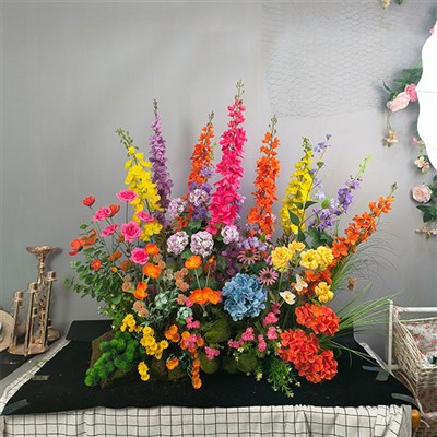 تزئینات راهرو گلدار