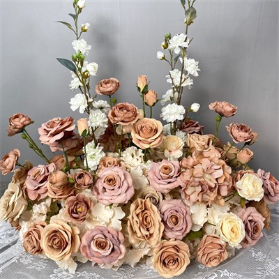 چیدمان عروسی برای میز